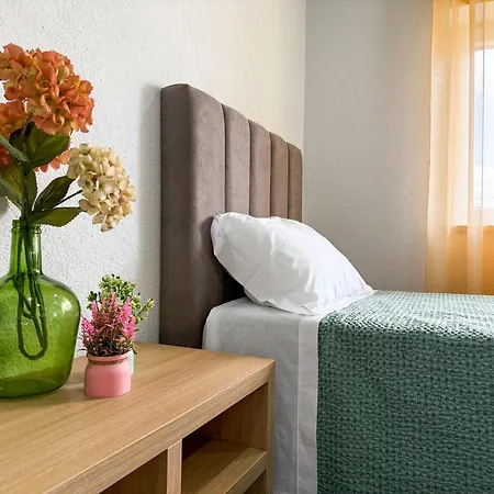 Flor Do Tavora Hostel *