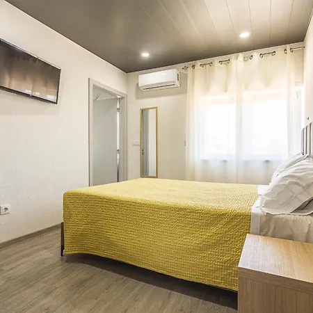 Hostel Flor Do Tavora *
