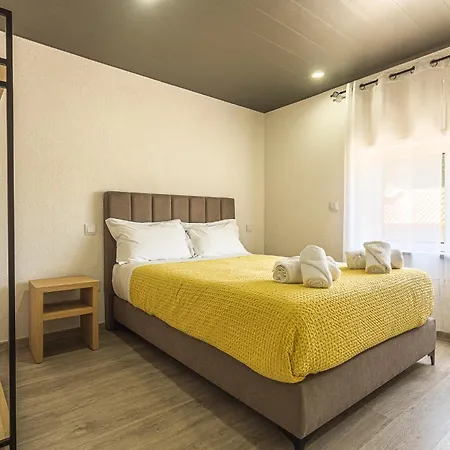 Hostel Flor Do Tavora